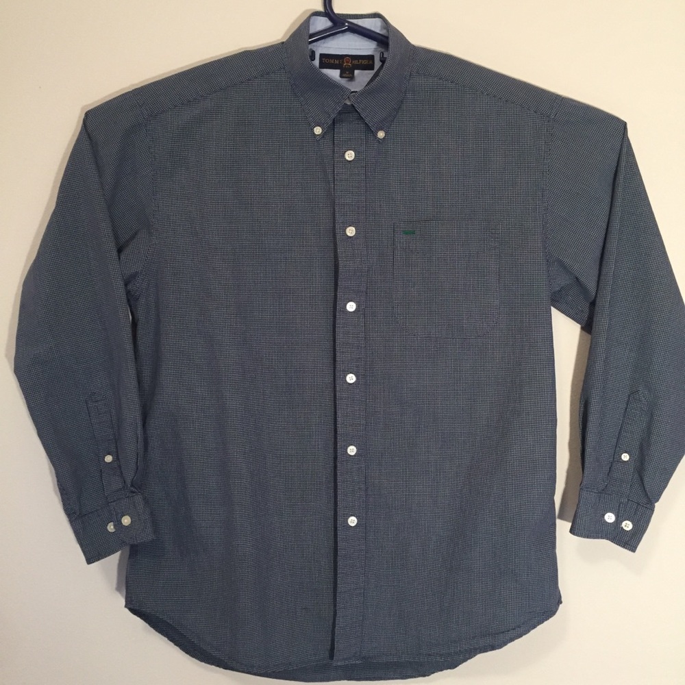 Tommy Hilfiger Men’s Long Sleeve Dress Shirt